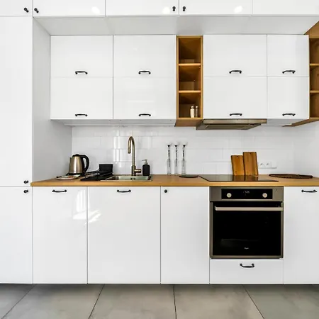 Pulawska Apt - Top Location, Workspace - By Rentujemy Appartamento *
