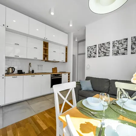 Appartamento Pulawska Apt - Top Location, Workspace - By Rentujemy Varsavia